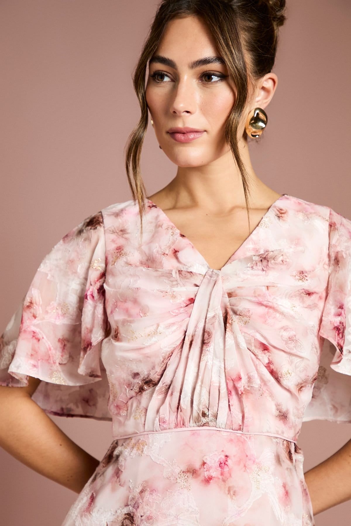 Coast Coast Women's Printed Satin Jacquard Twist Front Midi Dress in Blush - 4