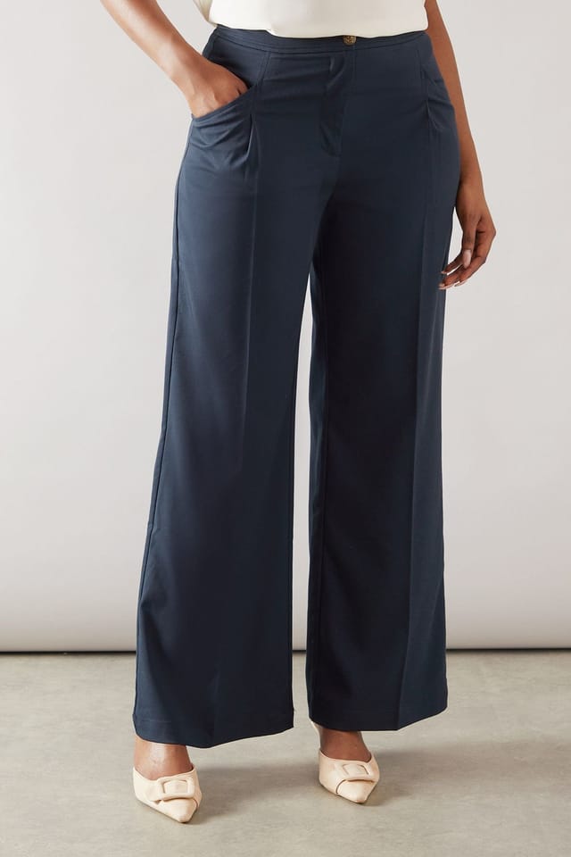 Wallis Wallis Women's Wide Leg Pleat Detail Trouser in Navy - 2