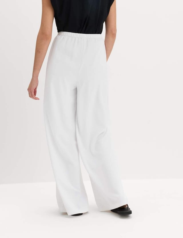 Marks & Spencer M&S Crepe Elasticated Waist Wide Leg Trousers White - 2