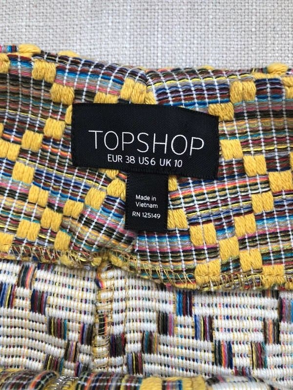 Topshop Topshop textured embroidered mini skirt - Size 10