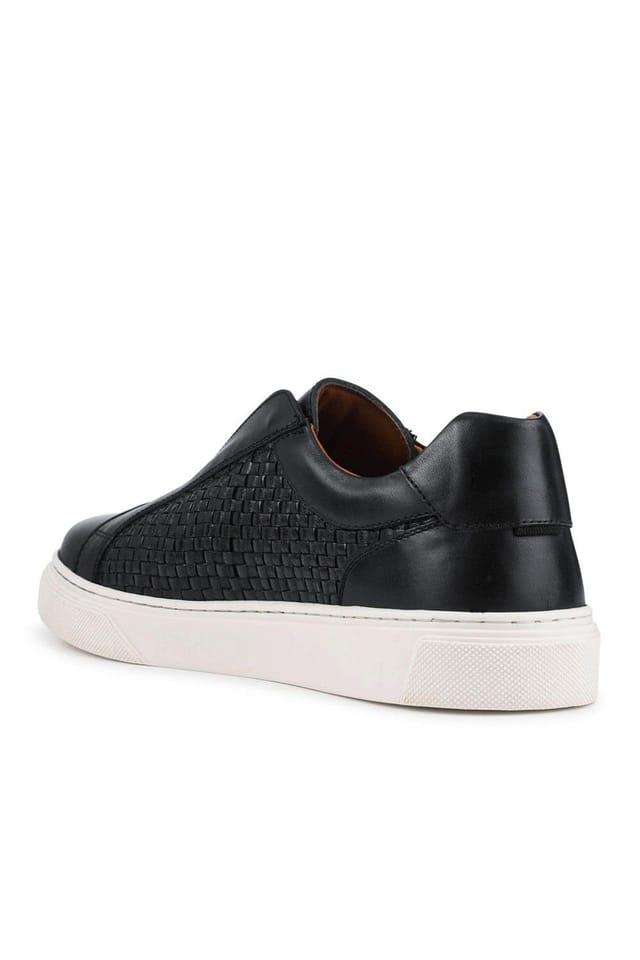 Jones Bootmaker Jones Bootmaker Men's Swindon Leather Woven Slip On Trainers in Black - 3