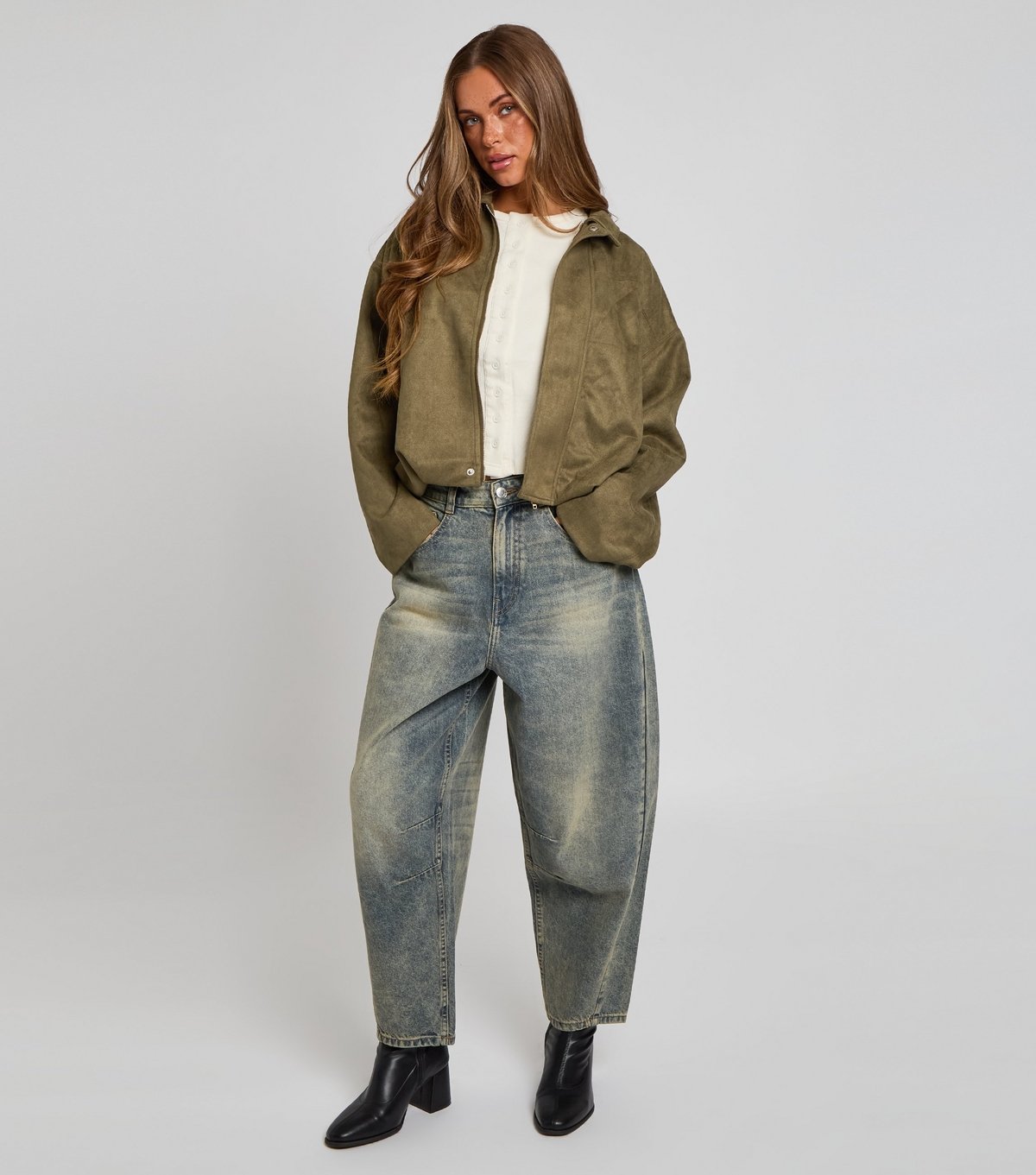 Urban Bliss Women's Khaki Faux Suede Bubble Hem Collar Jacket Urban Bliss New Look - 3