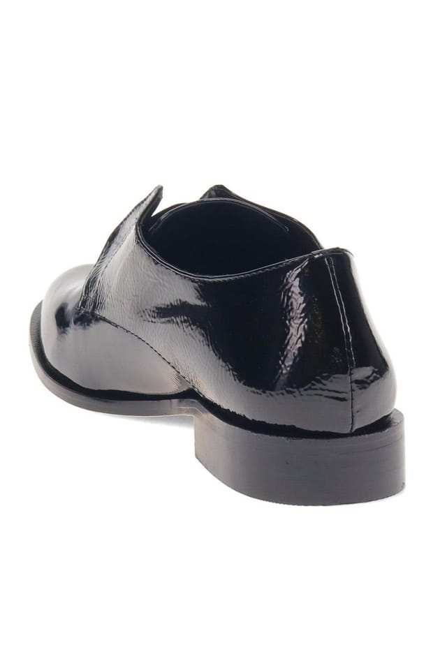 Jones Bootmaker Jones Bootmaker Women's Osterley Leather Pumps in Jet Black - 3