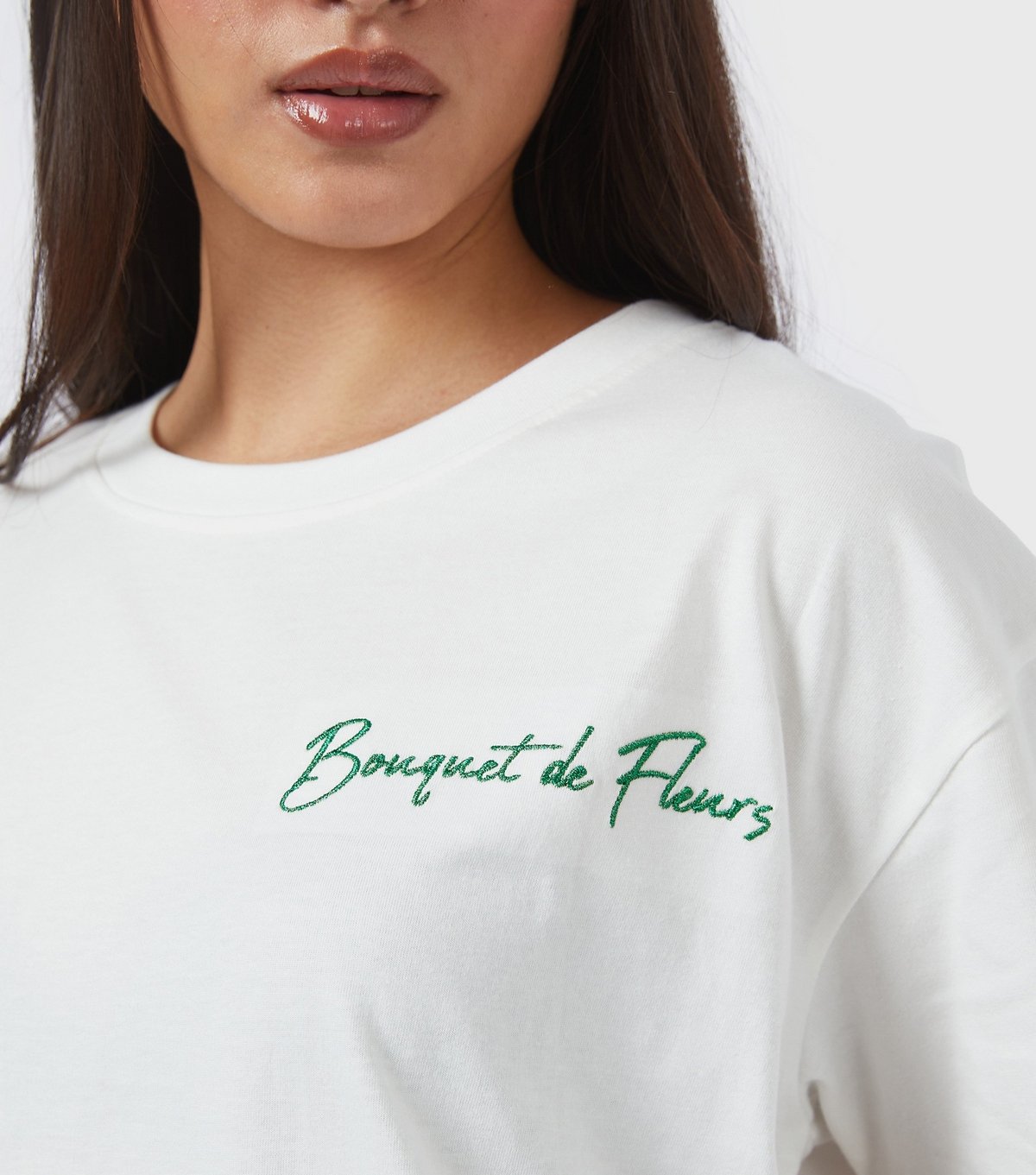 Skinnydip Women's White Bouquet De Fleurs Embroidered T-Shirt Skinnydip New Look - 4