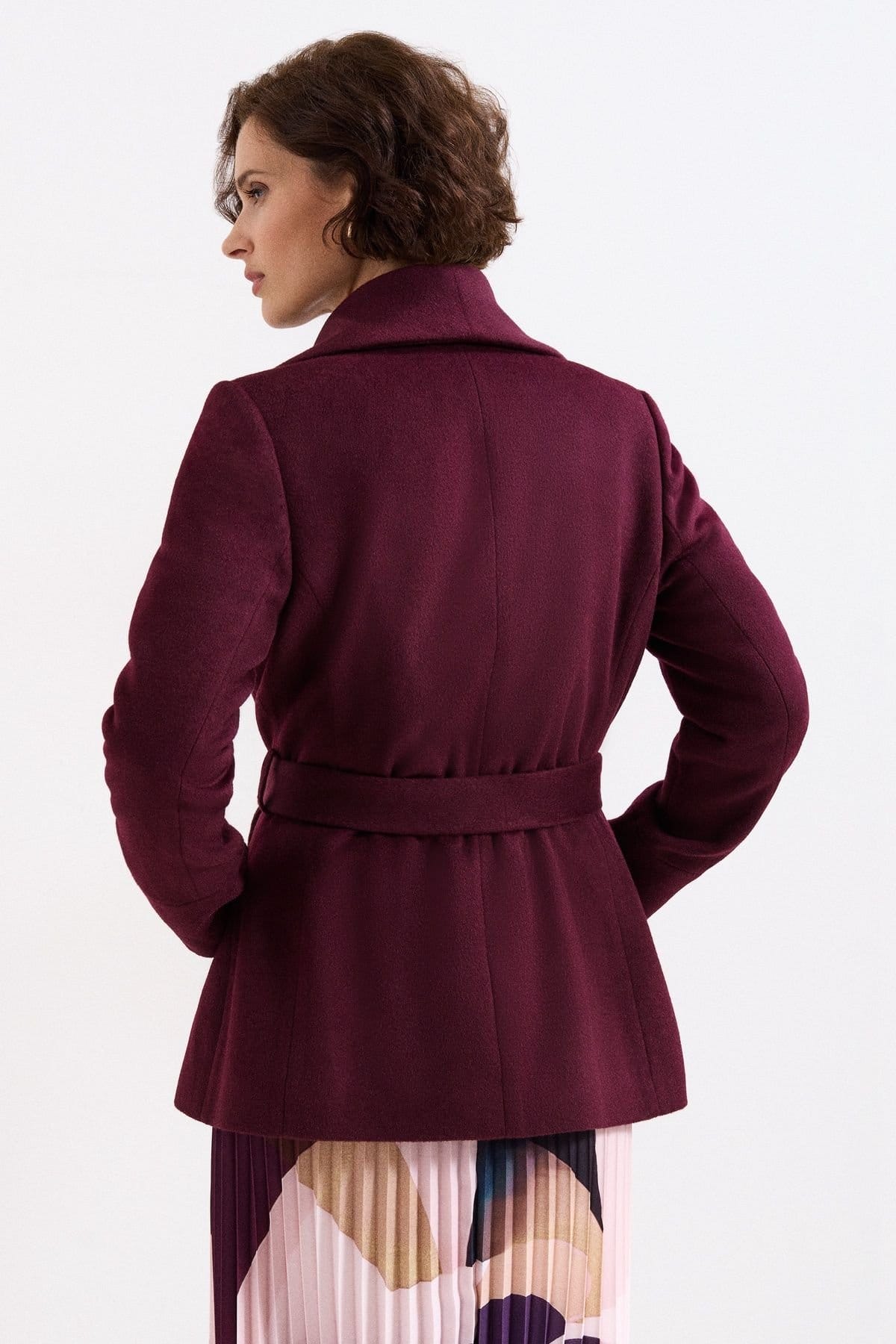 Phase Eight Phase Eight Women's Nicci Long Sleeve Short Coat in Wine - 4
