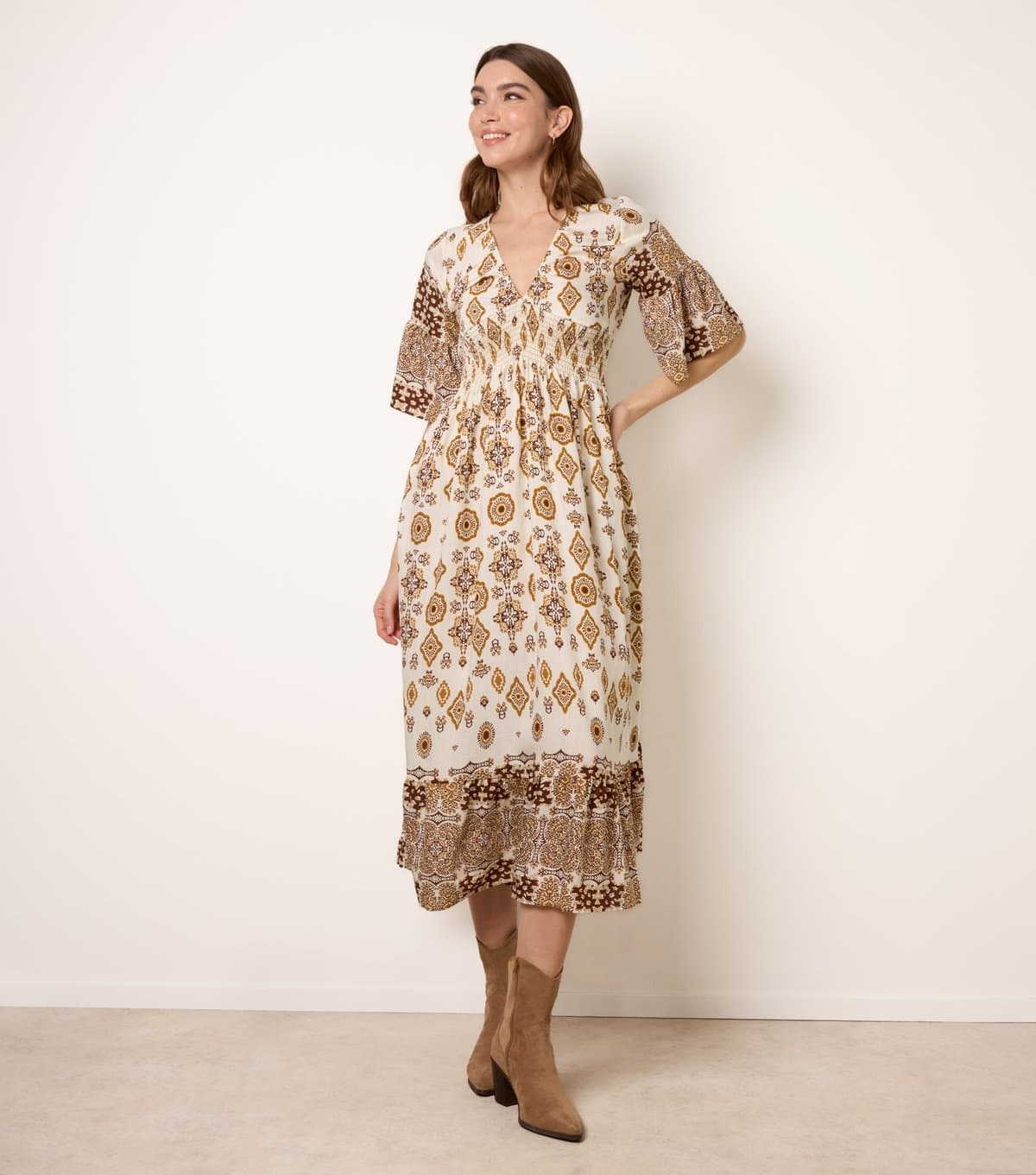 Blue Vanilla Women's Brown Border Print Midi Dress Blue Vanilla New Look