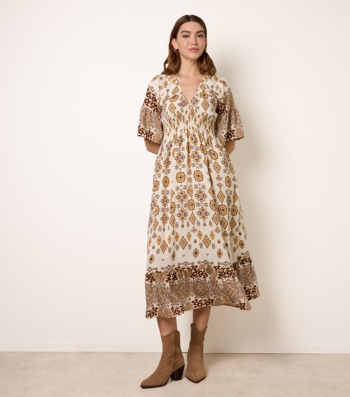 Blue Vanilla Women's Brown Border Print Midi Dress Blue Vanilla New Look - 3