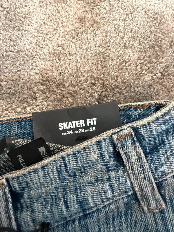 Pull & Bear Blue Denim Skater Shorts W28