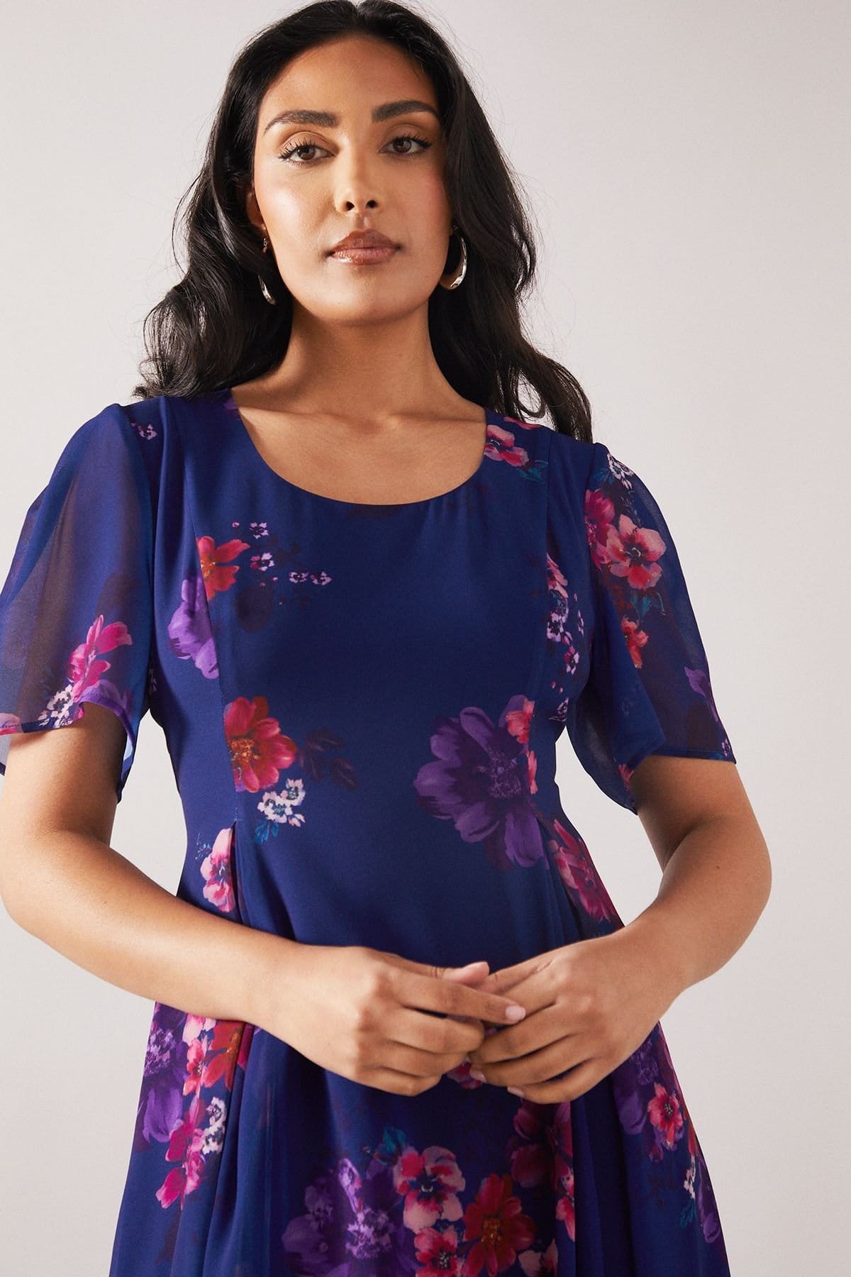 Wallis Wallis Women's Petite Printed Chiffon Midi Dress in Blue - 4