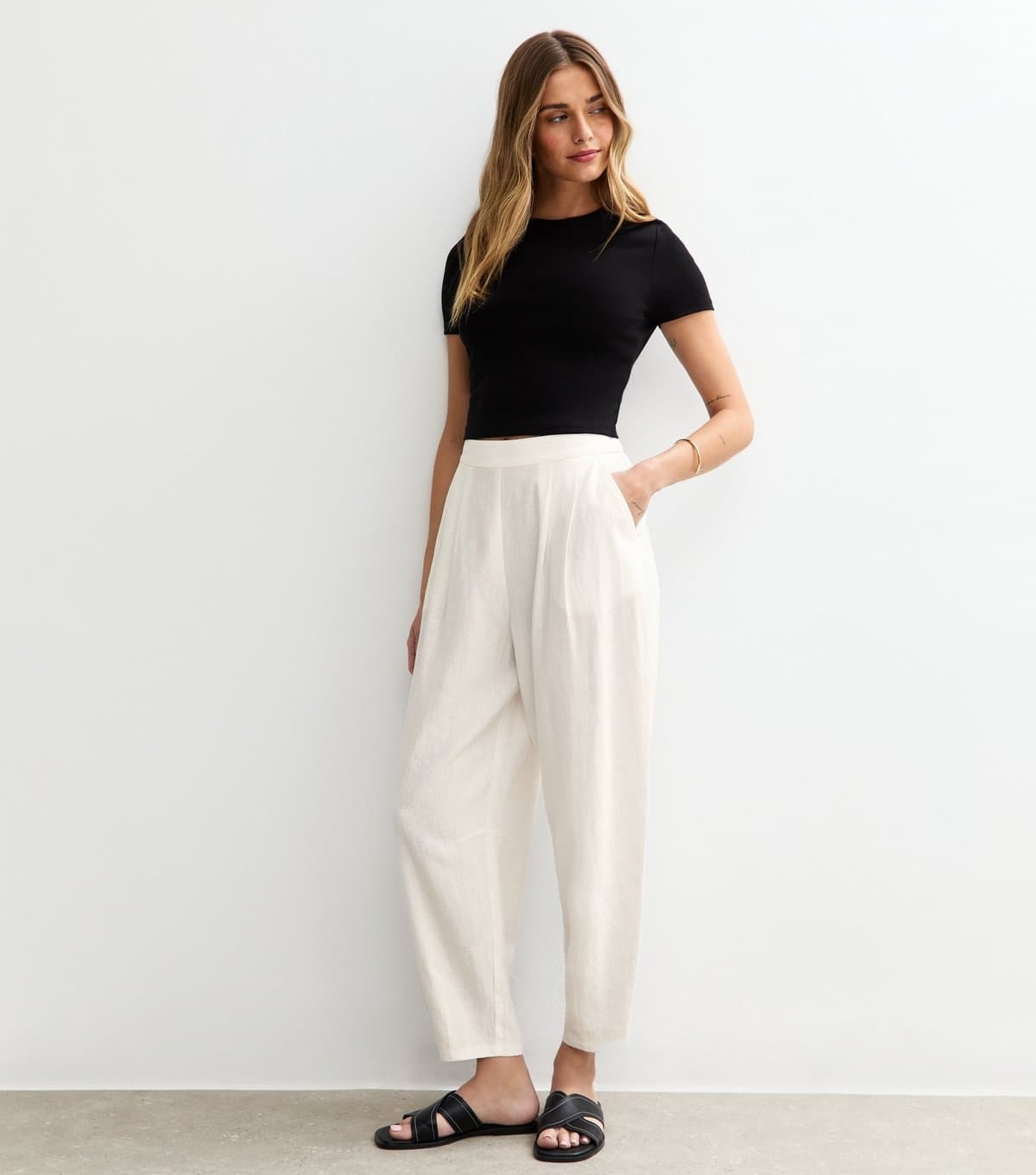 New Look Women's White Barrel Leg Linen Trousers New Look