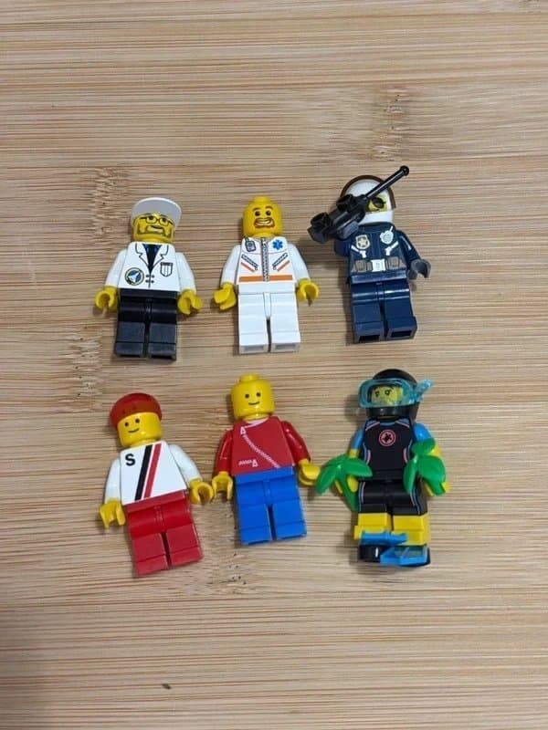 LEGO Mixed Bundle of Brand Lego Figures