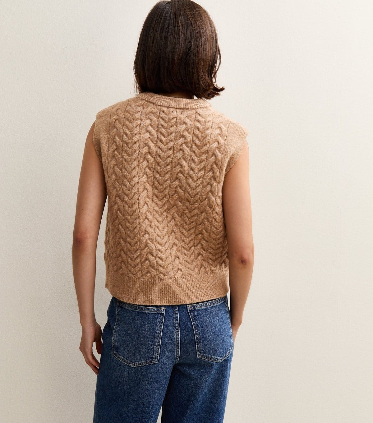 New Look Women's Camel Cable Knit Jumper Vest New Look - 4