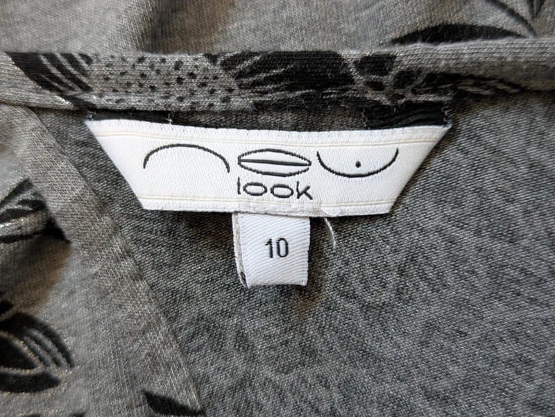 New Look Ladies New Look Grey Floral Cut Out Back Top Size 10