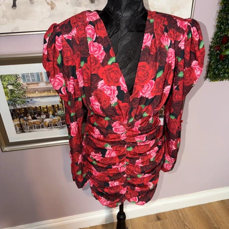 Urban Revivo Urban Revivo Ruched Puff Sleeve Mini Dress in Rose Print size 8-10 mini