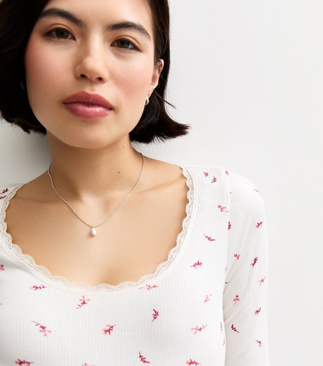 New Look Women's Maternity Cream Rib Leaf Print Long Sleeve Top New Look - 2