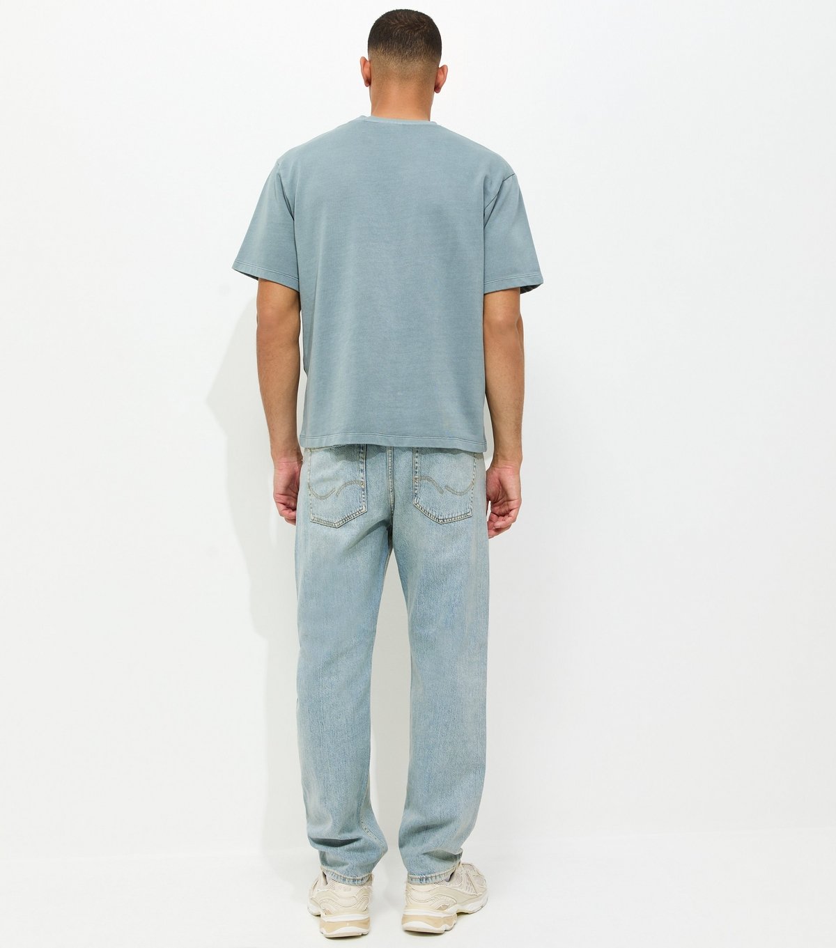 New Look Men's Jack & Jones Light Blue Wash Straight Leg Jeans New Look - 4