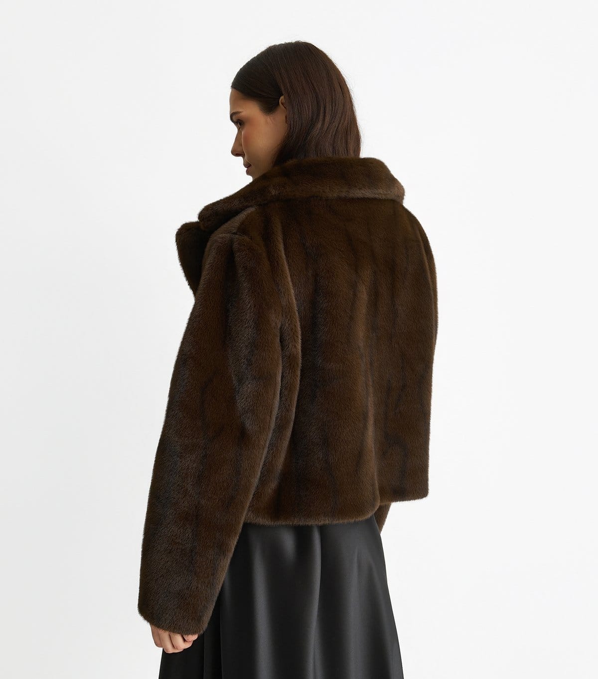 Gini London Women's Mid Brown Cropped Faux Fur Jacket Gini London New Look - 4