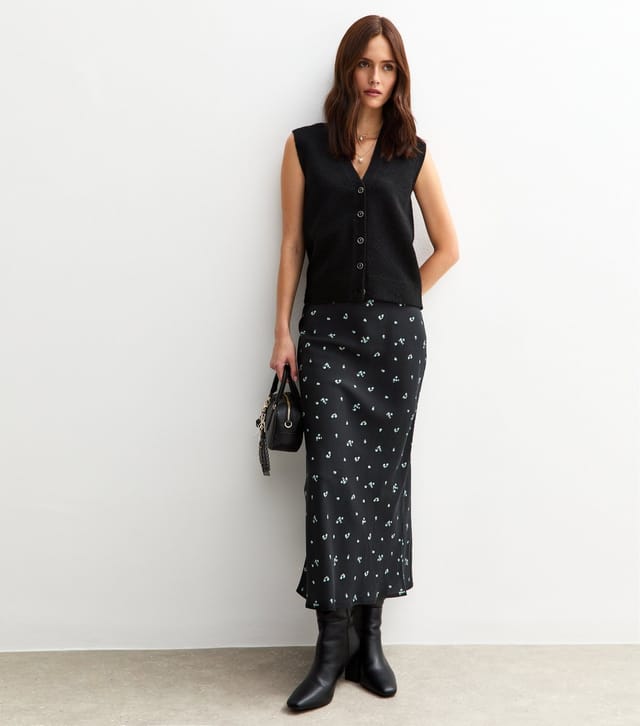 New Look Women's Black Floral Print Bias Cut Midi Skirt New Look - 3