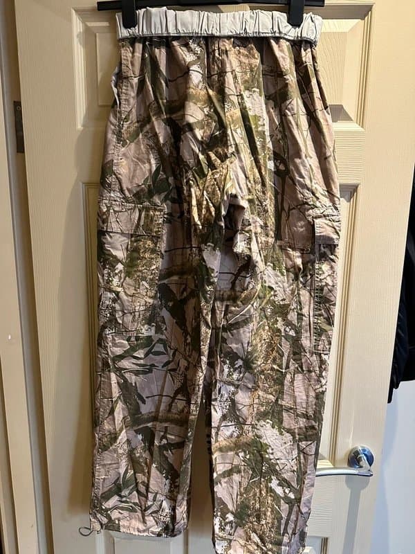 ASOS ASOS tree Camouflage cargo pants