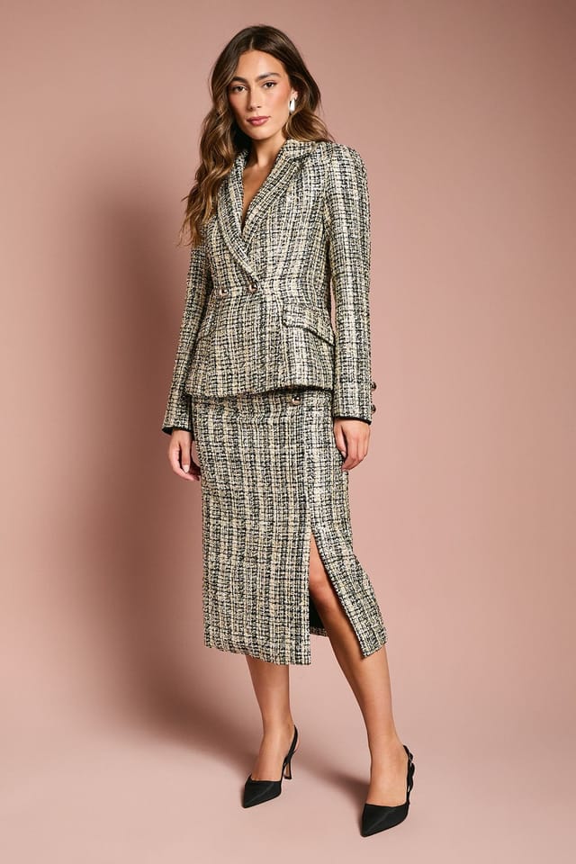 Coast Coast Women's Sequin Tweed Fitted Blazer in Mono - 2