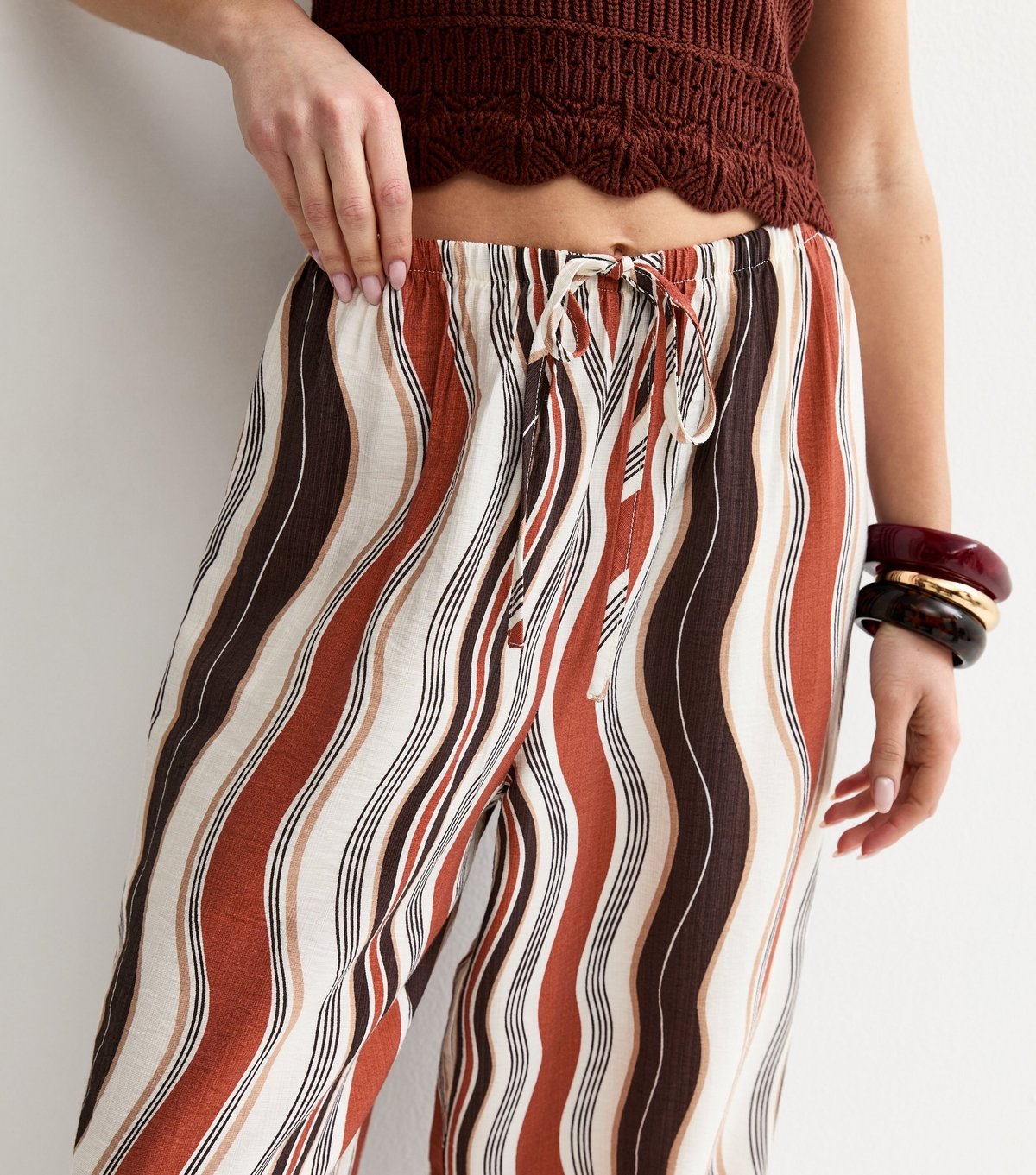 New Look Women's Brown Wave Print Wide Leg Trousers New Look - 3