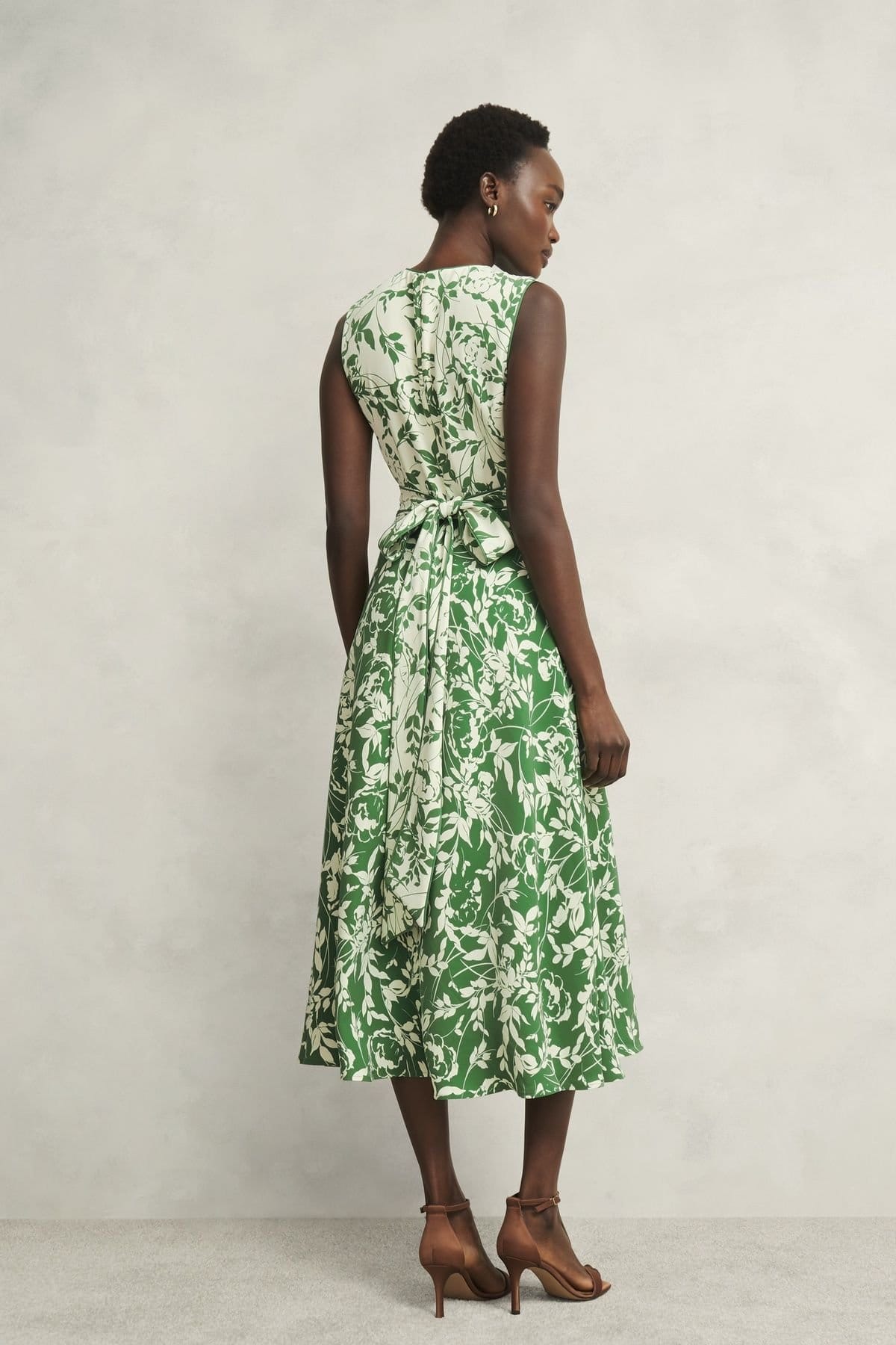 Hobbs London Hobbs London Women's Maddie Sleeveless Tie Waist Midi Dress in Green - 4