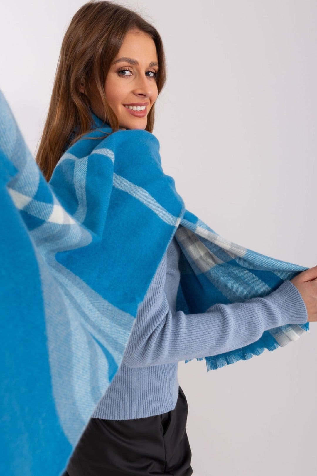 Love Lace Love Lace Women's Long Colorful Checkered Polyester Scarf for Fall Winter in Blue - 4