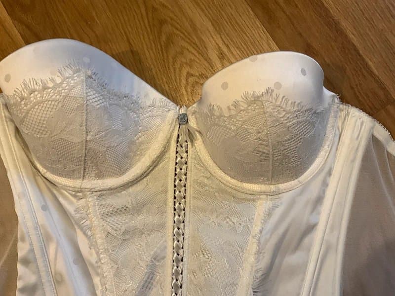 ULTIMO Beautiful underwired fully boned bridal corset