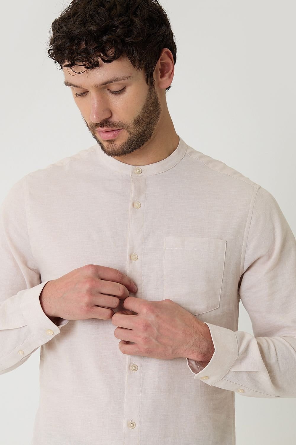 Threadbare Threadbare Men's Linen Blend Long Sleeve Grandad Collar Shirt in Light Stone - 4