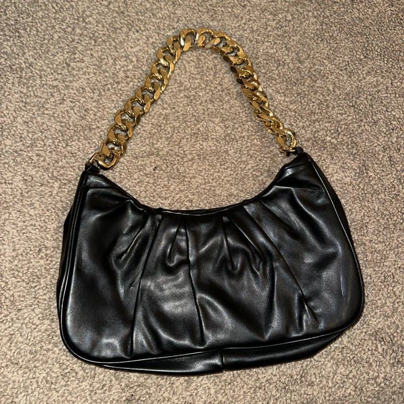 ASOS Asos black leather shoulder bag with thick gold chain handle