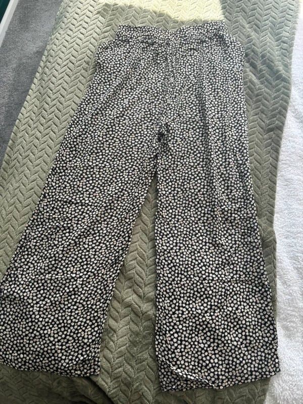 New Look Floral New Look Trousers