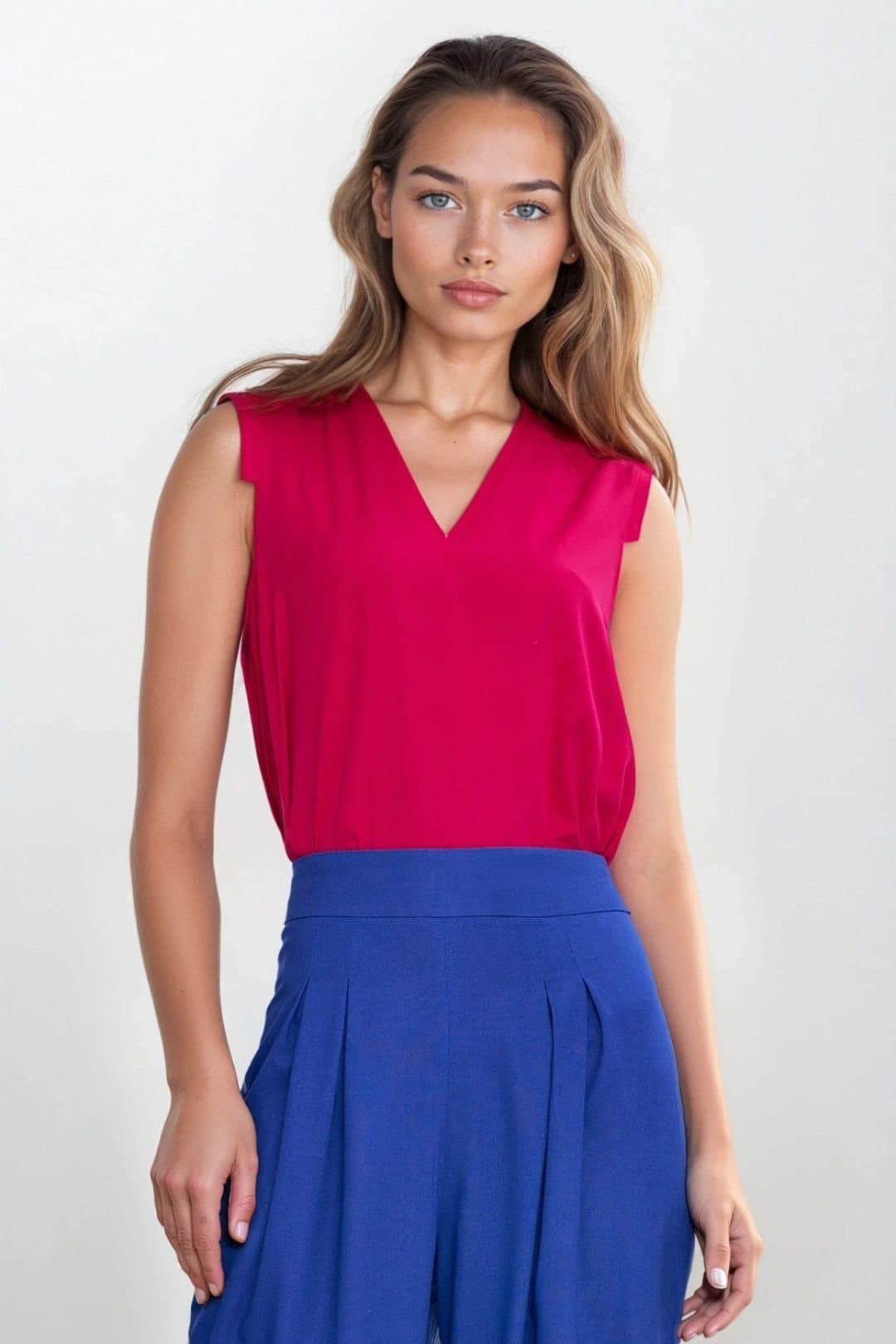 Love Lace Love Lace Pink V-Neck Sleeveless Viscose Blouse