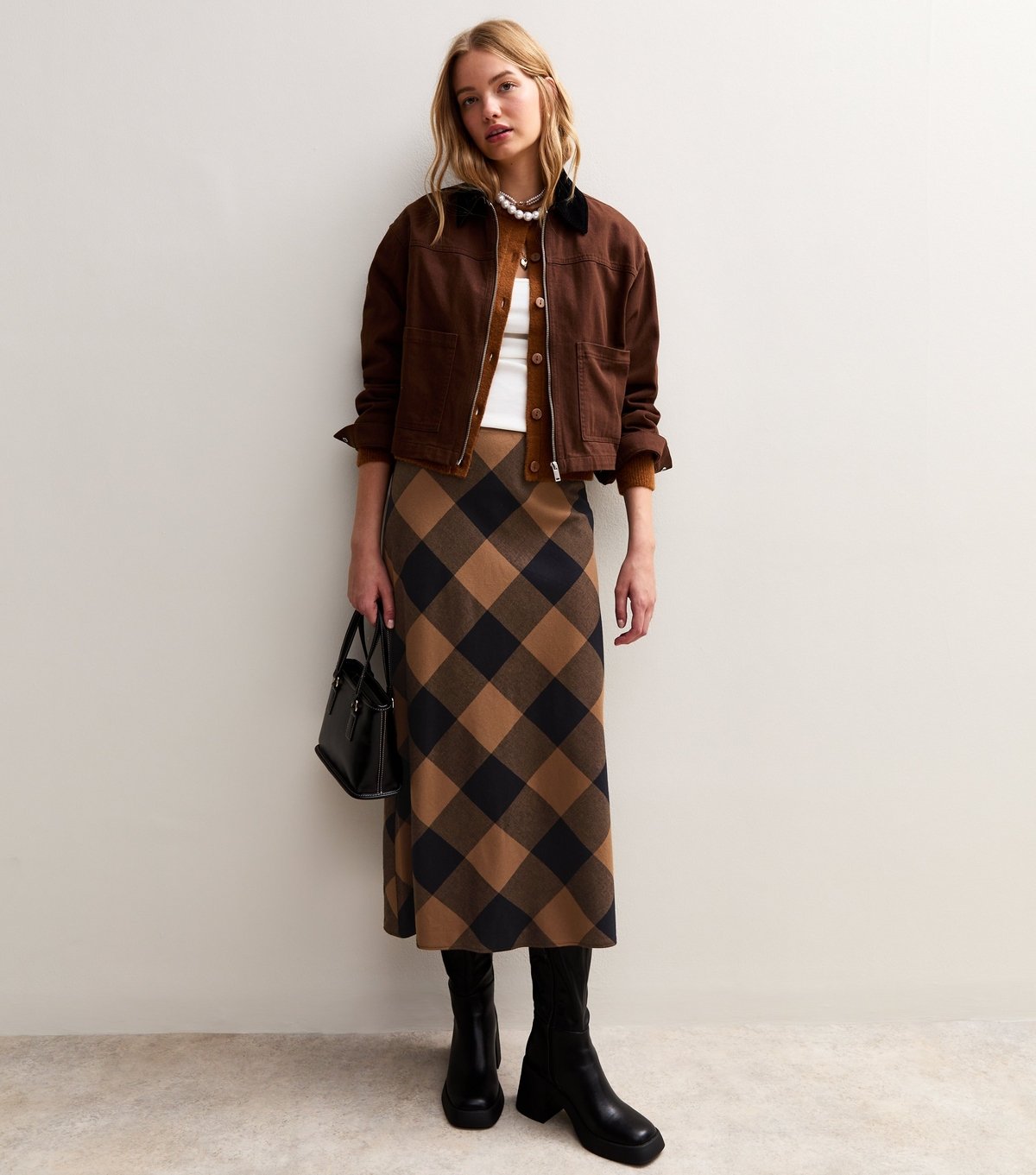 New Look Women's Brown Check Midi Skirt New Look - 3