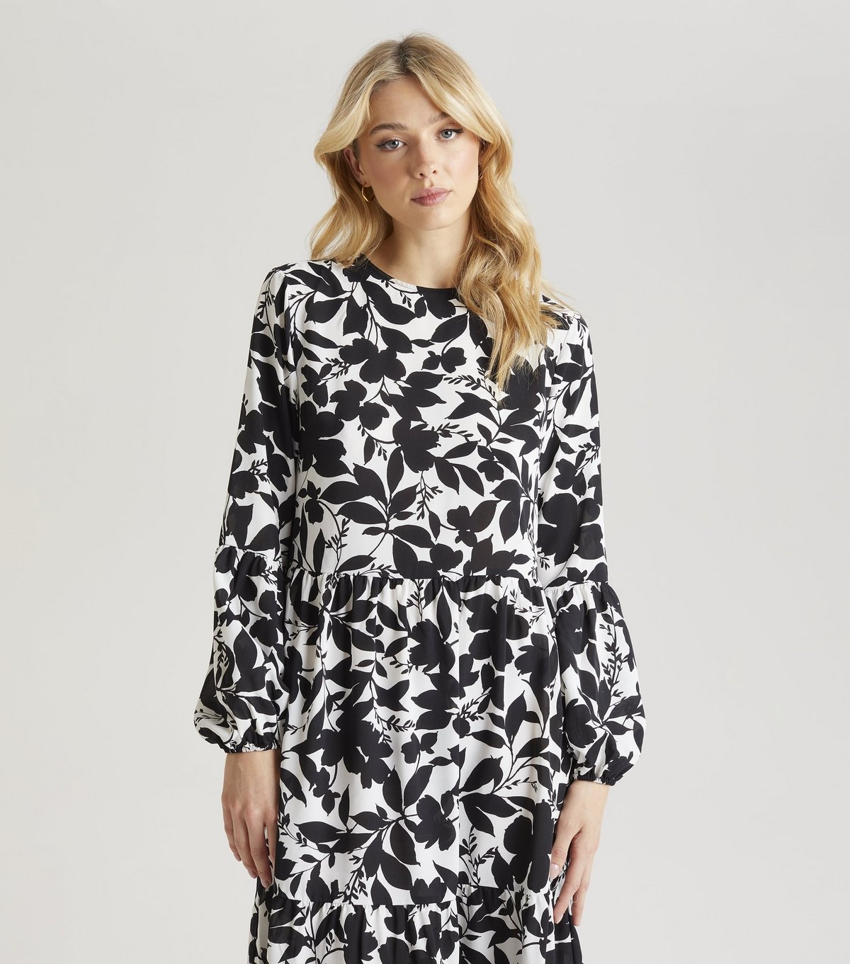 Urban Bliss Women's White Floral Stencil Print Smock Dress Urban Bliss New Look - 3