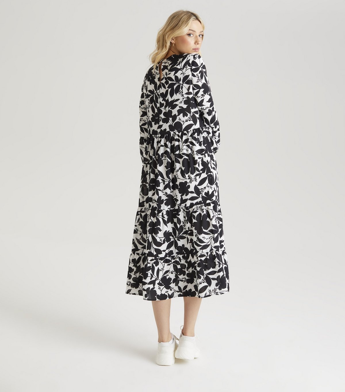 Urban Bliss Women's White Floral Stencil Print Smock Dress Urban Bliss New Look - 4