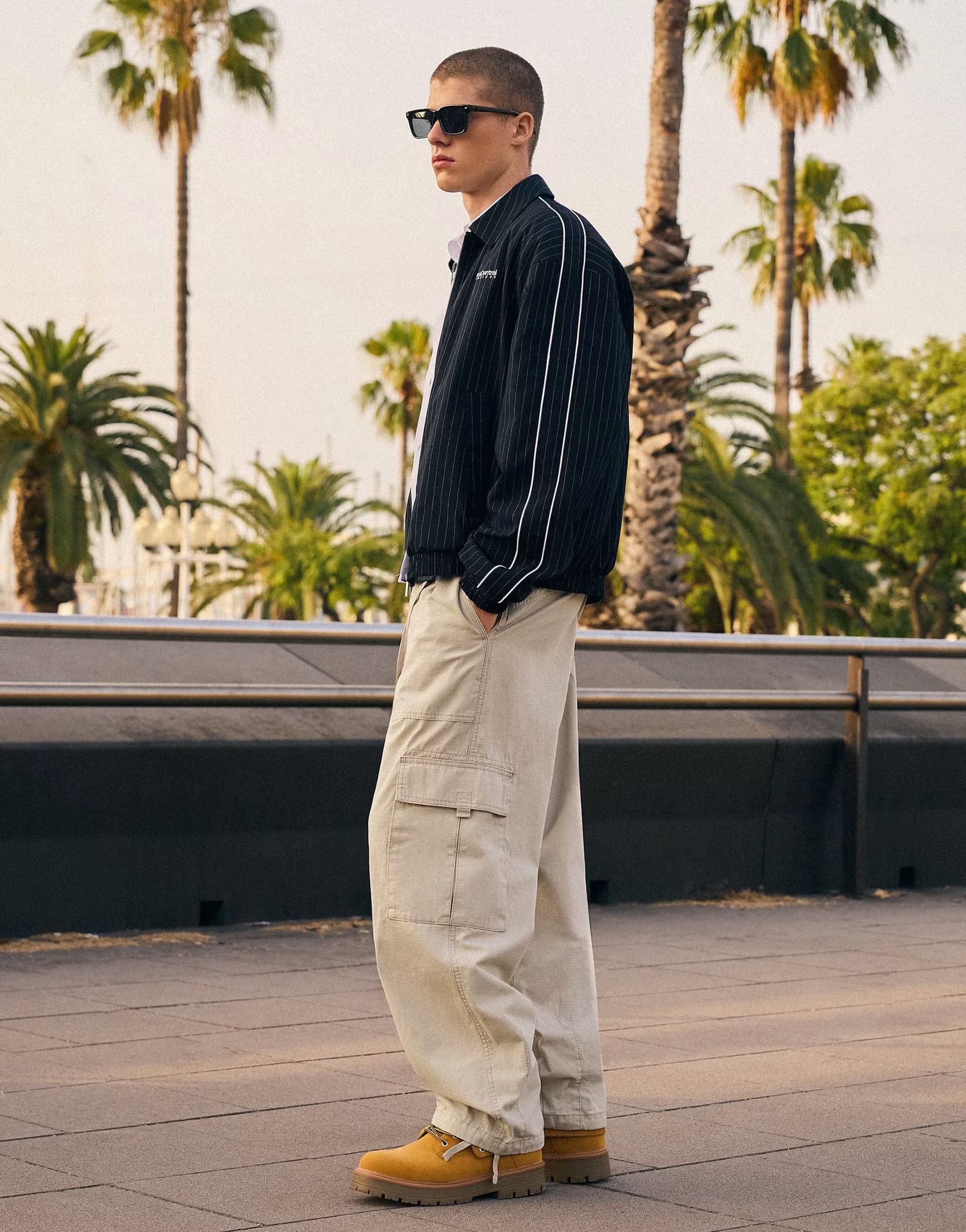 ASOS Bershka Baggy cargo trousers in beige