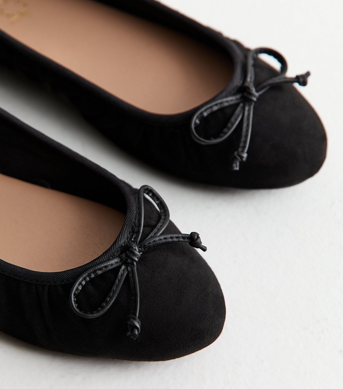 New Look Women's Black Faux Suede Bow Applique Ballerina Flats Vegan New Look - 3