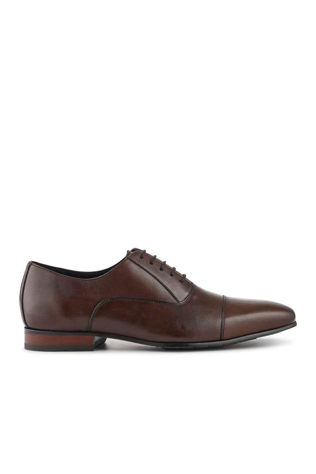Jones Bootmaker Jones Bootmaker Men's Montreal Smart Leather Shoes in Brown - 2
