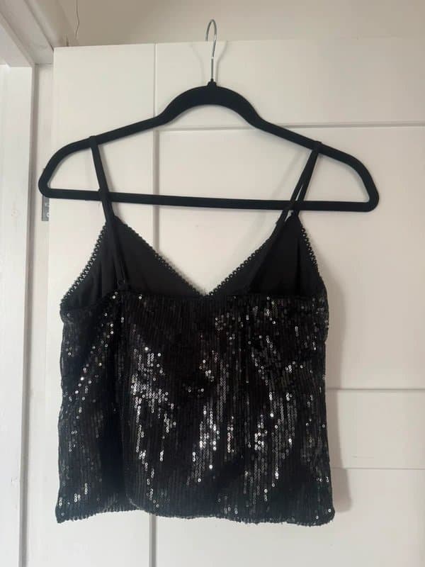 Bershka Bershka black sparkly v-neck crop top