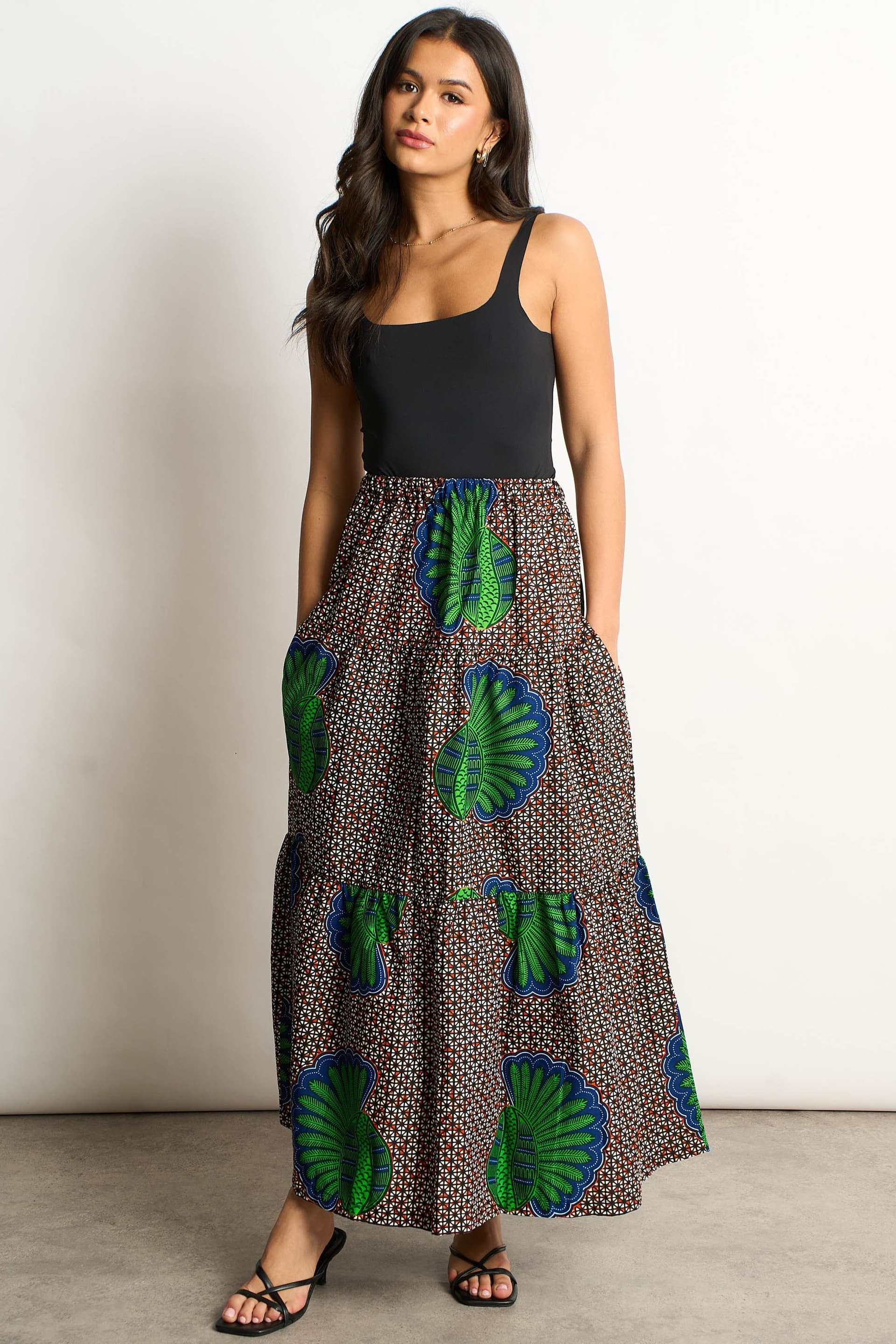 Dals Hart Dals Hart Women's Green Patterned Tiered Maxi Skirt