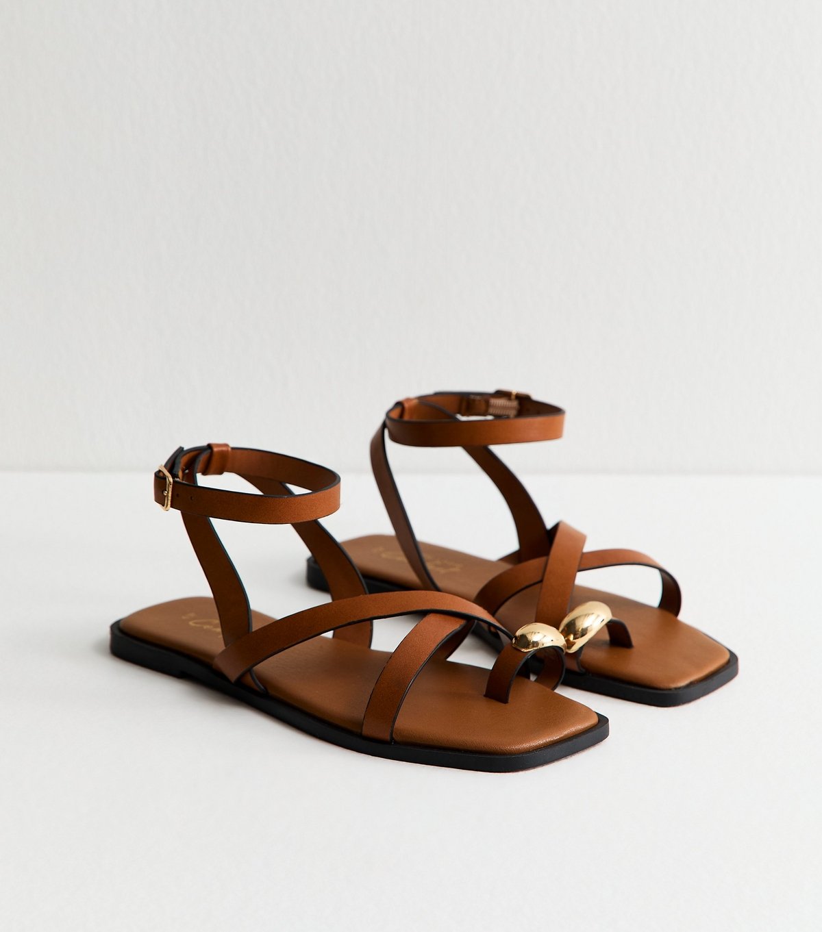 New Look Women's Tan Faux Leather Multi Strap Toe Ring Flat Sandals Vegan New Look - 2