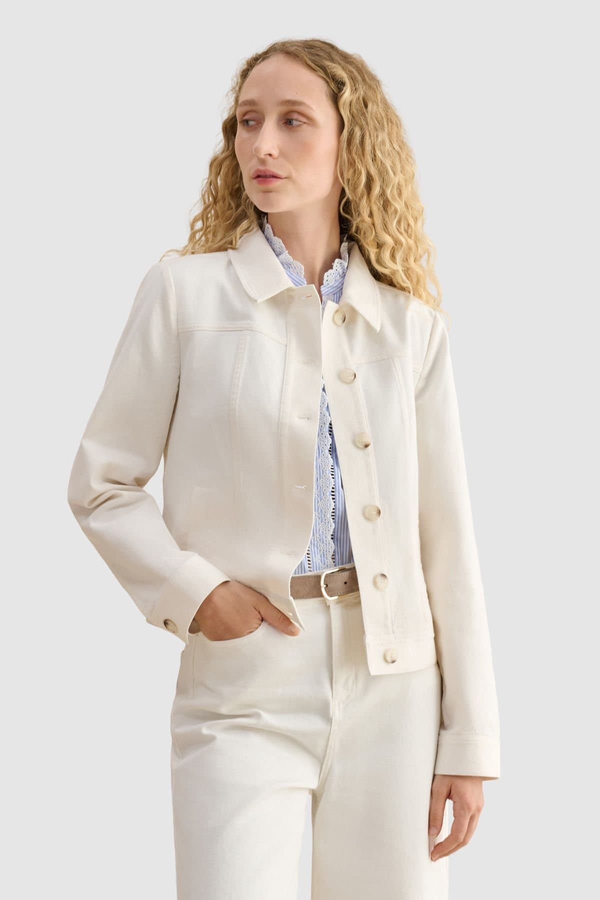 Hobbs London Hobbs London Women's Selborne Boxy Cropped Denim Jacket in Warm White