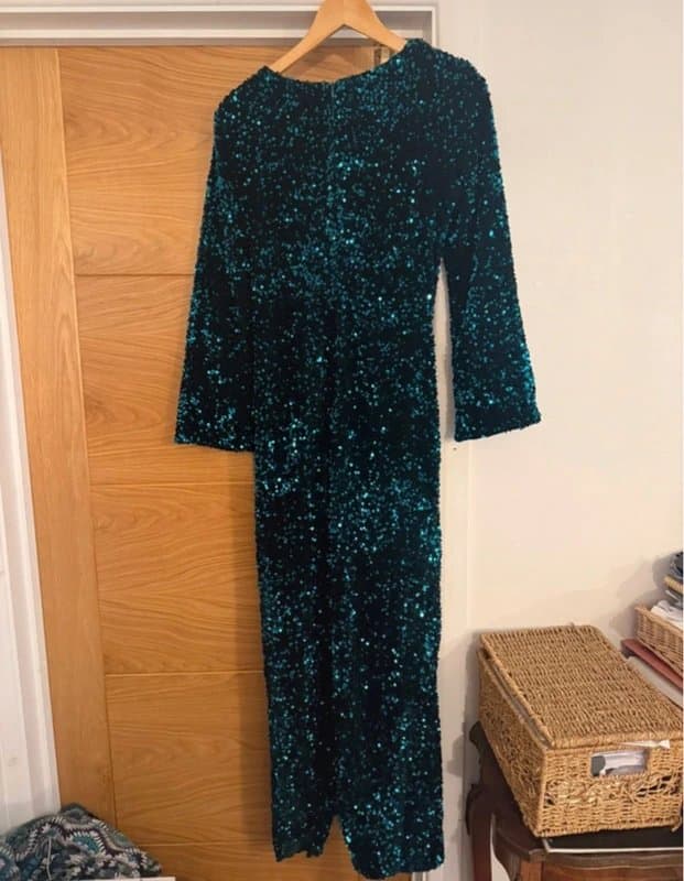 Very Very Emerald Green Sequin Embellished V-Neck Wrap Ruched Side Split Party Evening Midi Dress UK 10