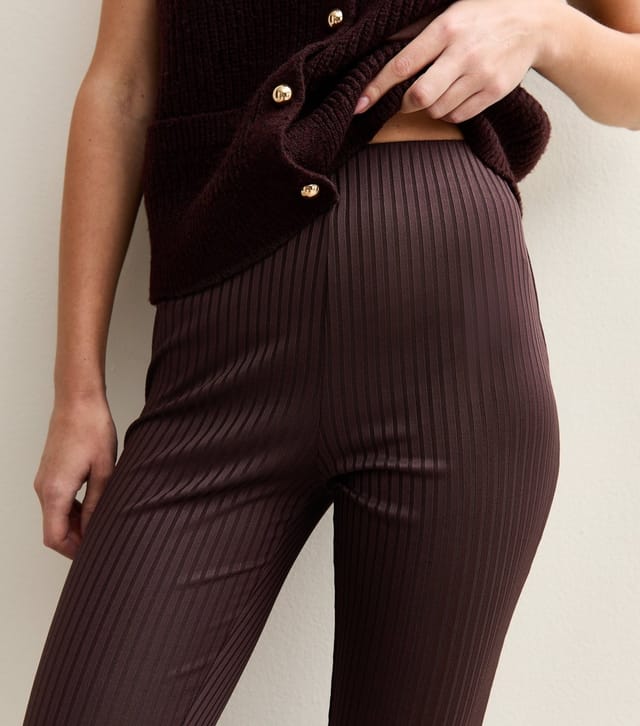 New Look Women's Burgundy Ribbed Jersey Flared Trousers New Look - 2