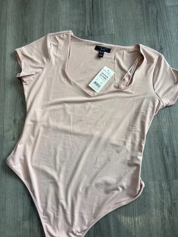 New Look Soft pink short sleeved bodysuit