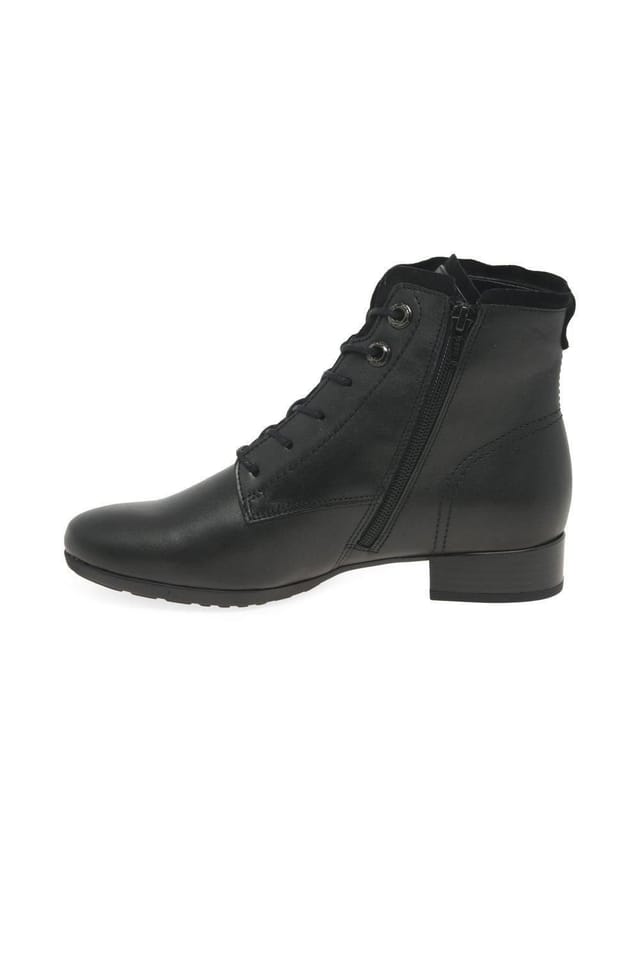 Gabor Gabor Women's 'Boat' Ankle Boots in True Black - 2