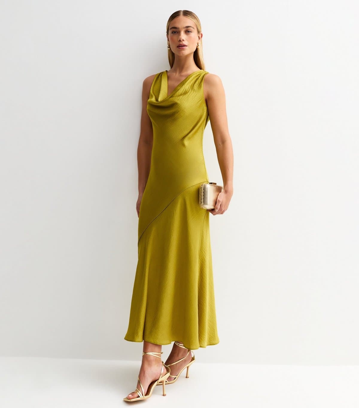 New Look Women's Green Satin Cowl Neck Midaxi Dress New Look
