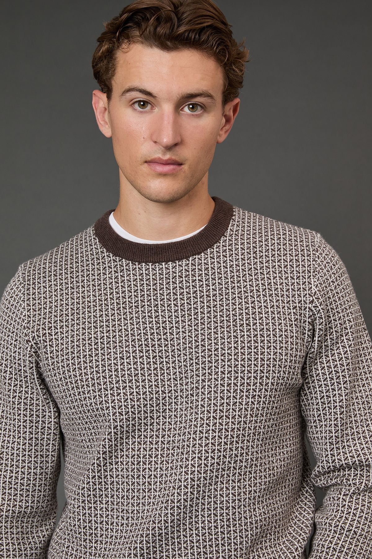 Burton Burton Men's Dark Brown Super Soft Knitted Geo Crew Neck Jumper in Dark Grey - 4