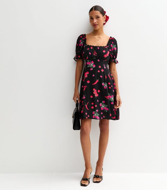 New Look Women's Black Berry Print Milkmaid Mini Dress New Look - 3