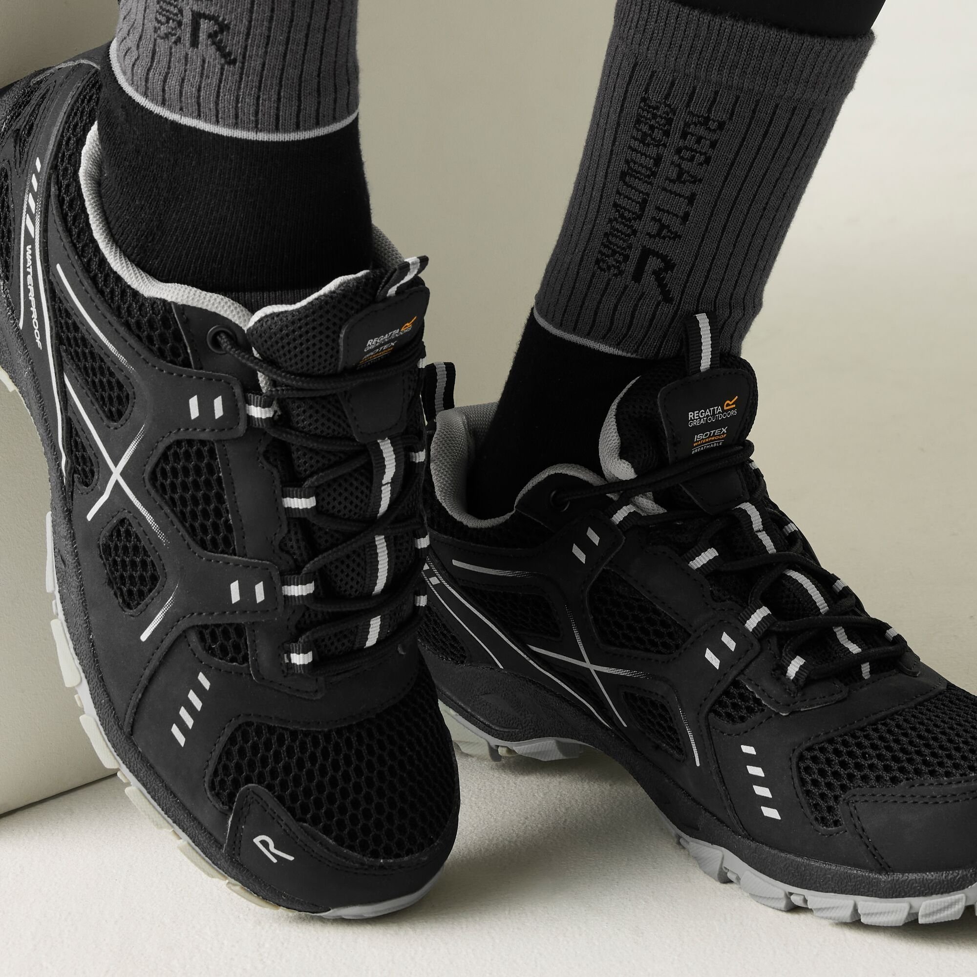 Regatta Regatta Women's Vendeavour Waterproof Walking Shoes in Black - 4